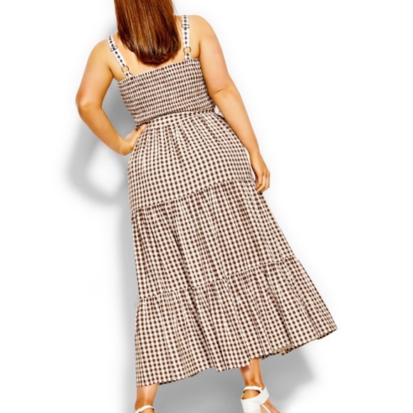 Gingham Print Tiered Maxi Dress - Picture 2 of 11